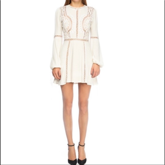 For Love and Lemons iconic white crochet Penelope dress -long flared sleeves NEW - Picture 7 of 15